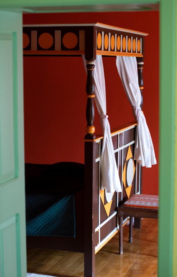 Voeroes Guest House เตอร์กู เซกูเยสก์ ภายนอก รูปภาพ